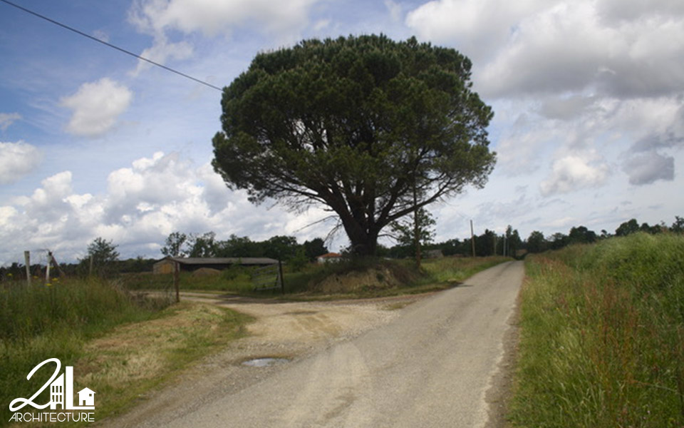Construction d’une maison individuelle et d’un hangar agricole : avant