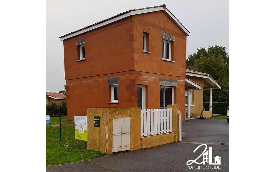 Ajout d’un étage & studio photo, dans le cadre d’une extension de maison individuelle